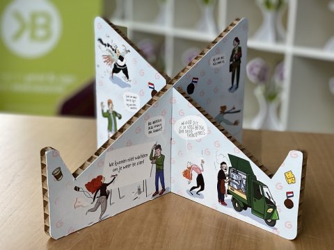 Laptopstandaard van reboard karton bij bizzprint.nl